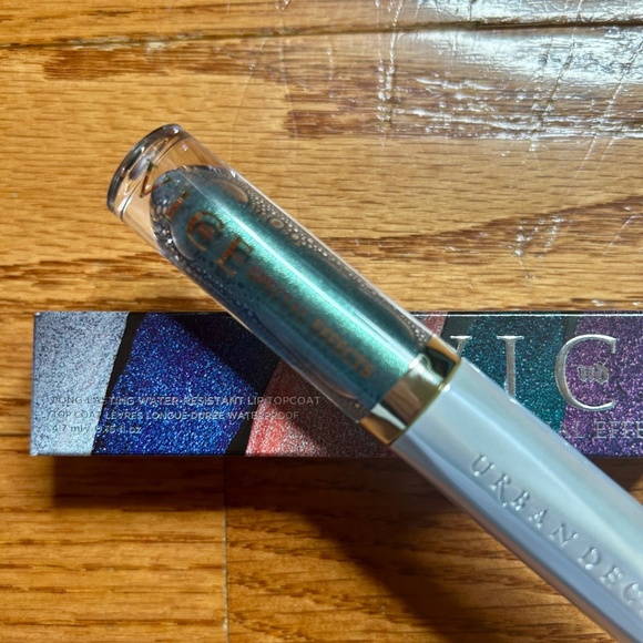 NWT Green Makeup Kit-Maybelline “Urban Jungle” Palette & Urban Decay Glitter - Picture 11 of 12